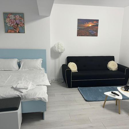 Apartamento The Moon View Bucarest Exterior foto