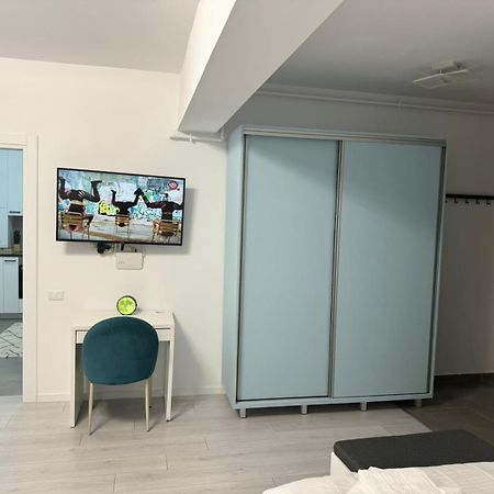 Apartamento The Moon View Bucarest Exterior foto