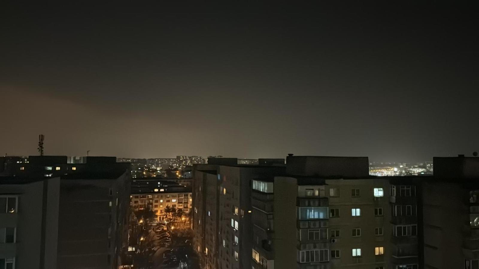 Apartamento The Moon View Bucarest Exterior foto